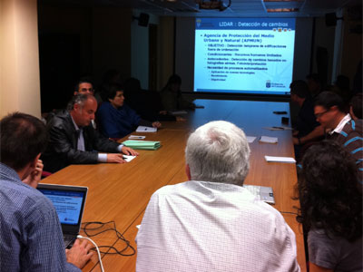Presentación en la APMUN del Control de Cambios con LIDAR 20100211